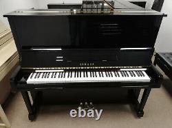 Piano droit Yamaha U3 pour la meilleure qualité des pianos Yamaha au Royaume-Uni, Llpianos