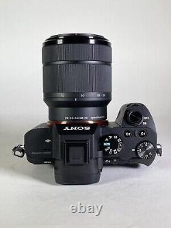 Sony Alpha A7 II Appareil photo sans miroir 24MP avec objectif 28-70mm Garantie d'un an Super