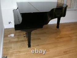 Yamaha G5 Grand Piano. Autour De 32 Ans. 5 Ans De Garantie. 0% Finance